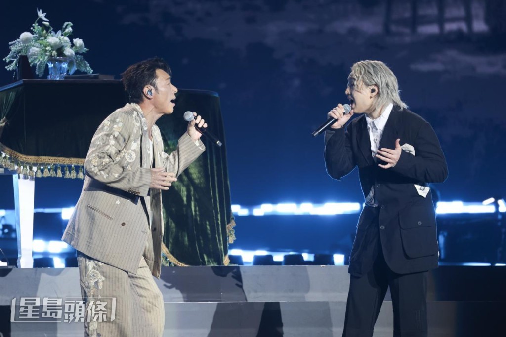 安仔在《第八屆KKBOX香港風雲榜》中與MIRROR成員柳應廷合作。