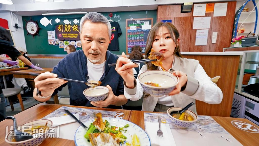 波波最近勤力主持《美食新聞報道》,吃盡美食,但食量增加反而變瘦。 波波最近勤力主持《美食新聞報道》,吃盡美食,但食量增加反而變瘦。