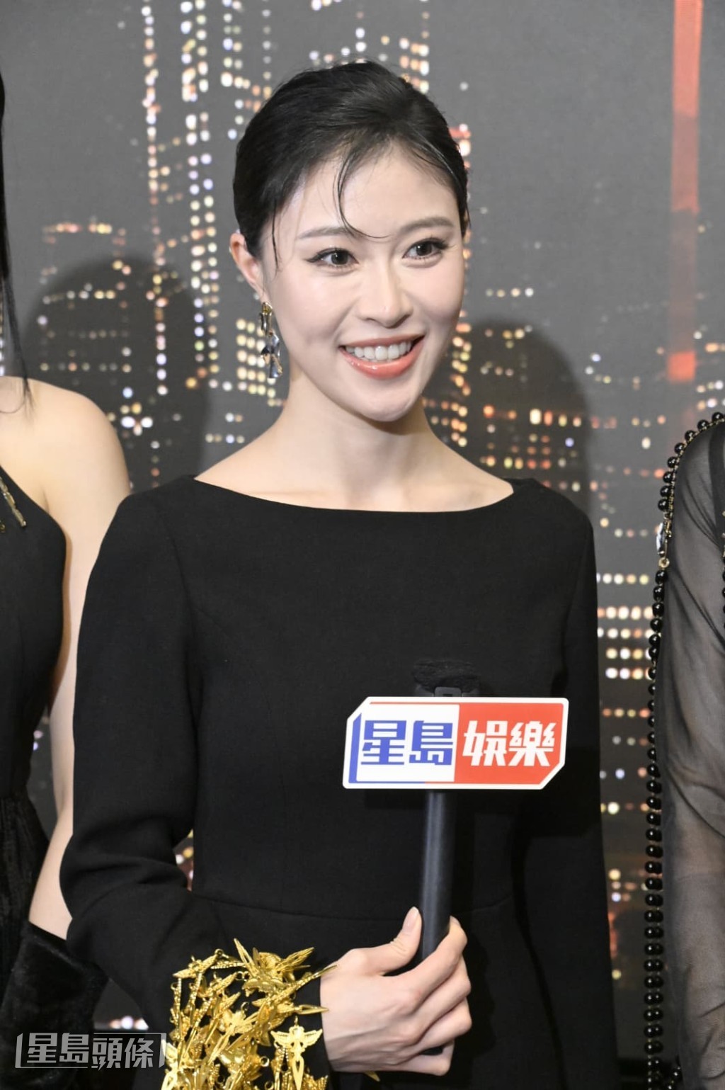 倪樂琳笑言想去主題樂園慶祝。