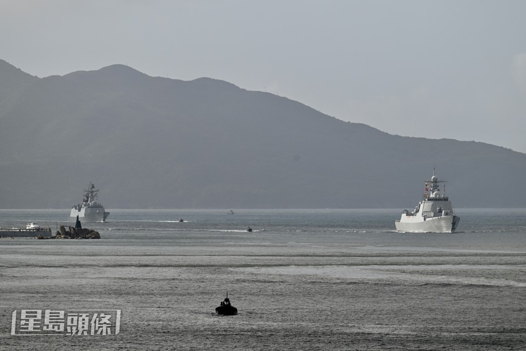 軍艦編隊抵港。劉駿軒攝 軍艦編隊抵港。劉駿軒攝