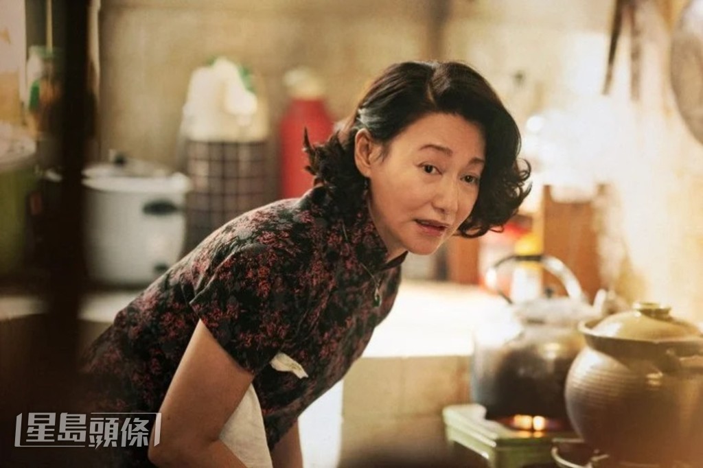 阿滕指一眾對手都演技了得，其中惠英紅在《水餃皇后》中的表現尤其亮眼。