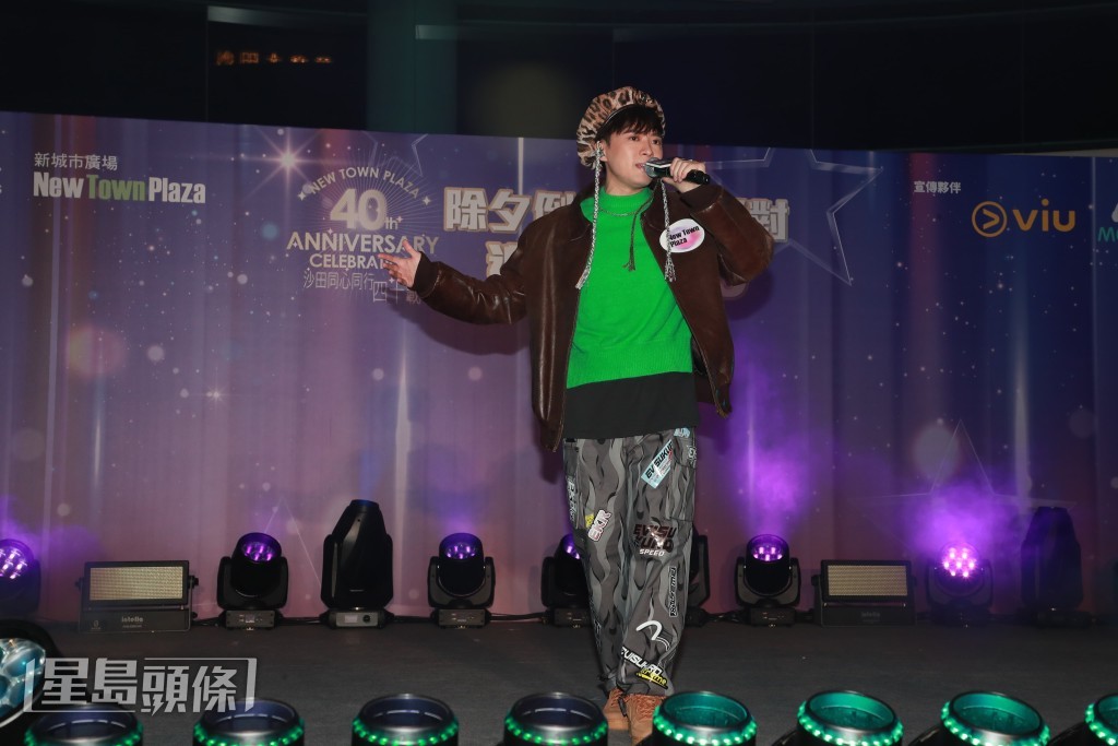 Frankie透露今年最深刻是MIRROR巡回演唱会。