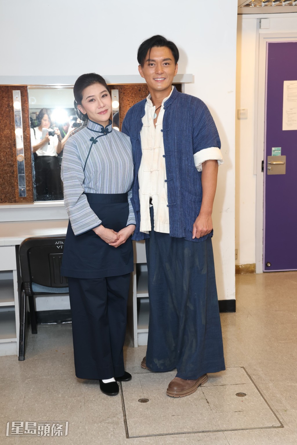 張慧儀、楊明等主演的舞台劇《雷雨》昨晚(21日)在演藝學院舉行尾場。 張慧儀、楊明等主演的舞台劇《雷雨》昨晚(21日)在演藝學院舉行尾場。