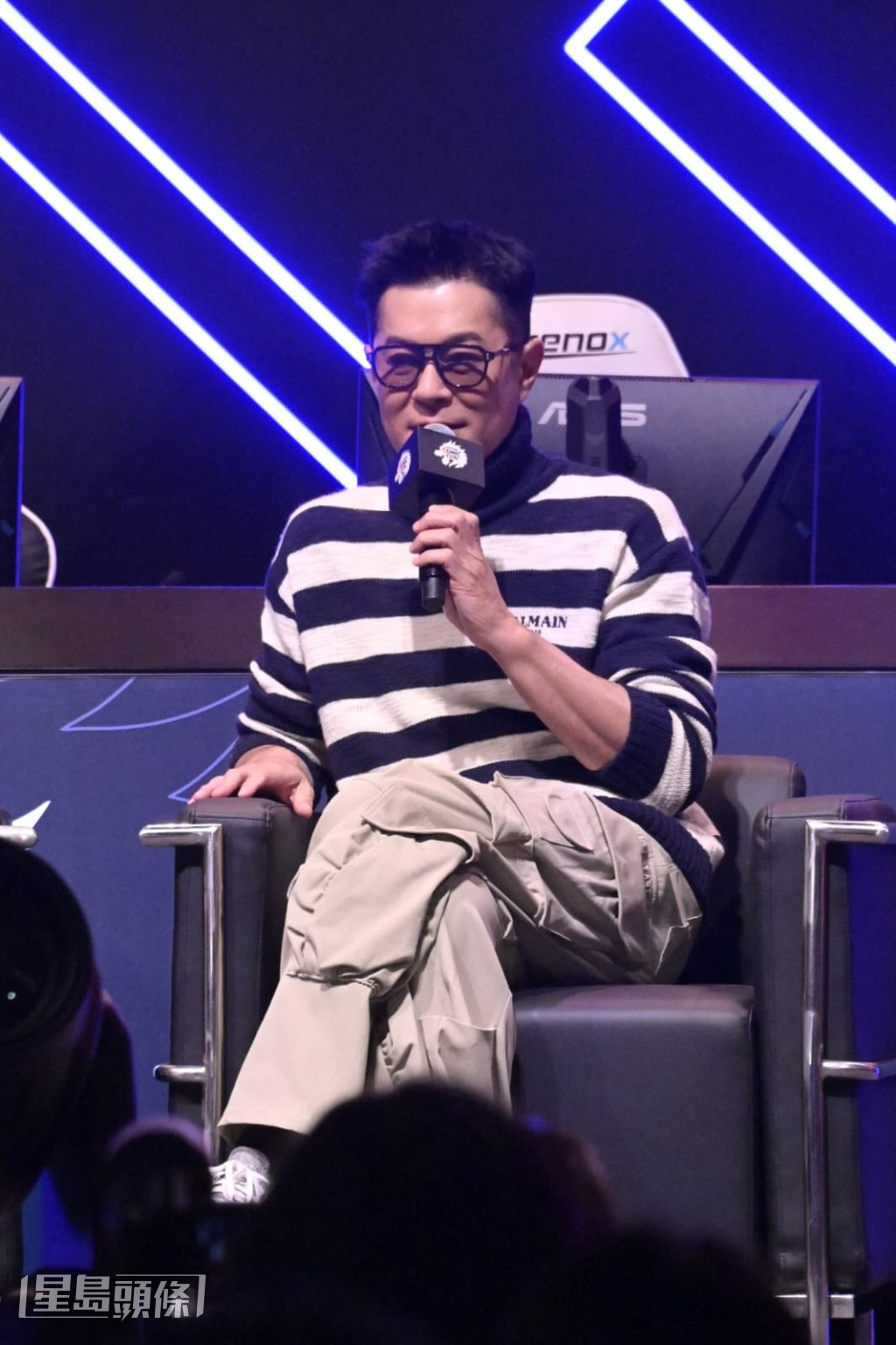 2人分別大談在演繹《尋秦記》和《回到未來》的挑戰。