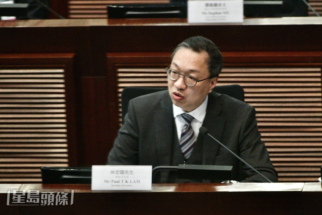 林定国指23条立法有4个“必须”。卢江球摄