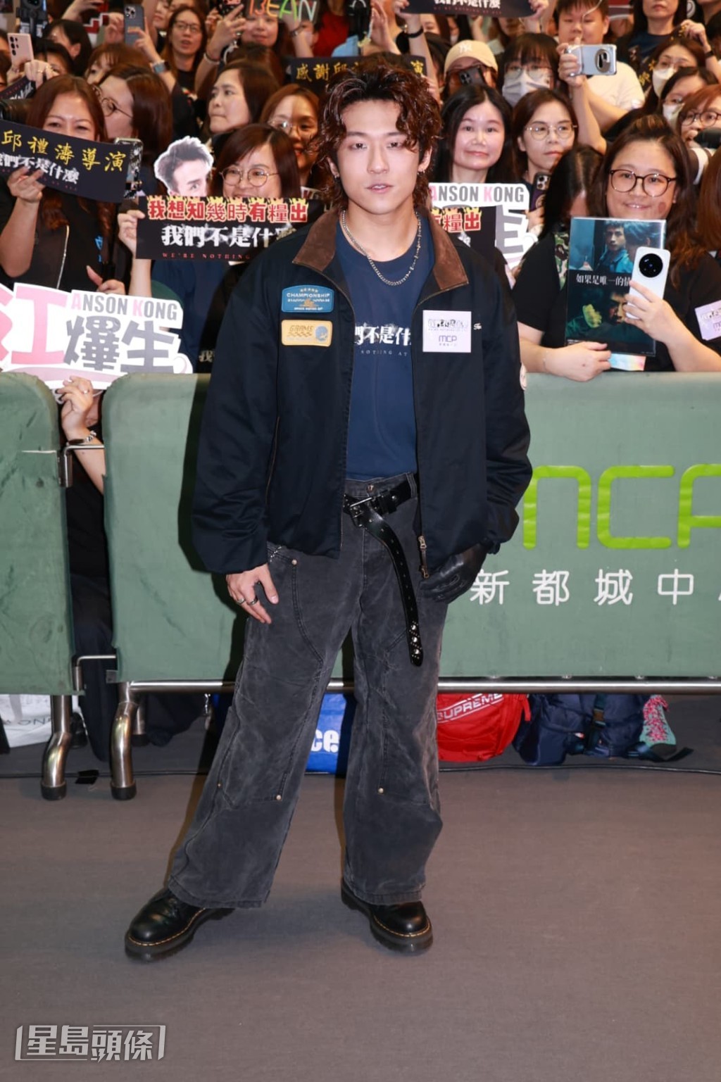 ANSONBEAN說:「阿婆話我第一次算係咁,(冇嚇親婆婆?)冇喎,佢話正!」 ANSONBEAN說:「阿婆話我第一次算係咁,(冇嚇親婆婆?)冇喎,佢話正!」