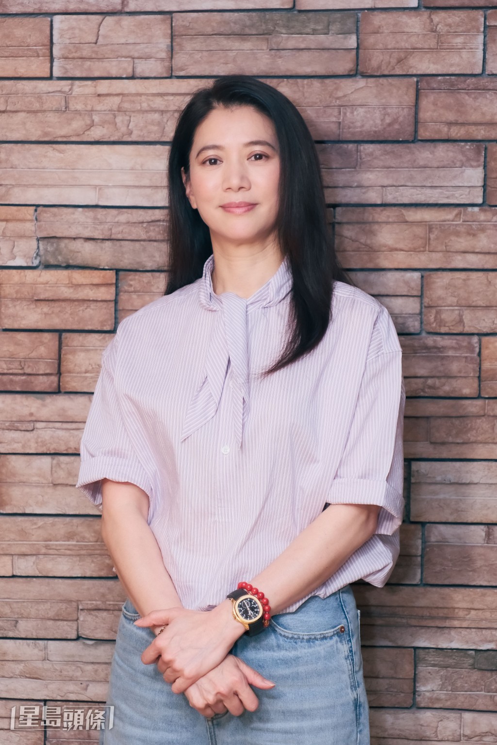 袁詠儀直言與兒子有代溝,不及老公和他有話題。 袁詠儀直言與兒子有代溝,不及老公和他有話題。