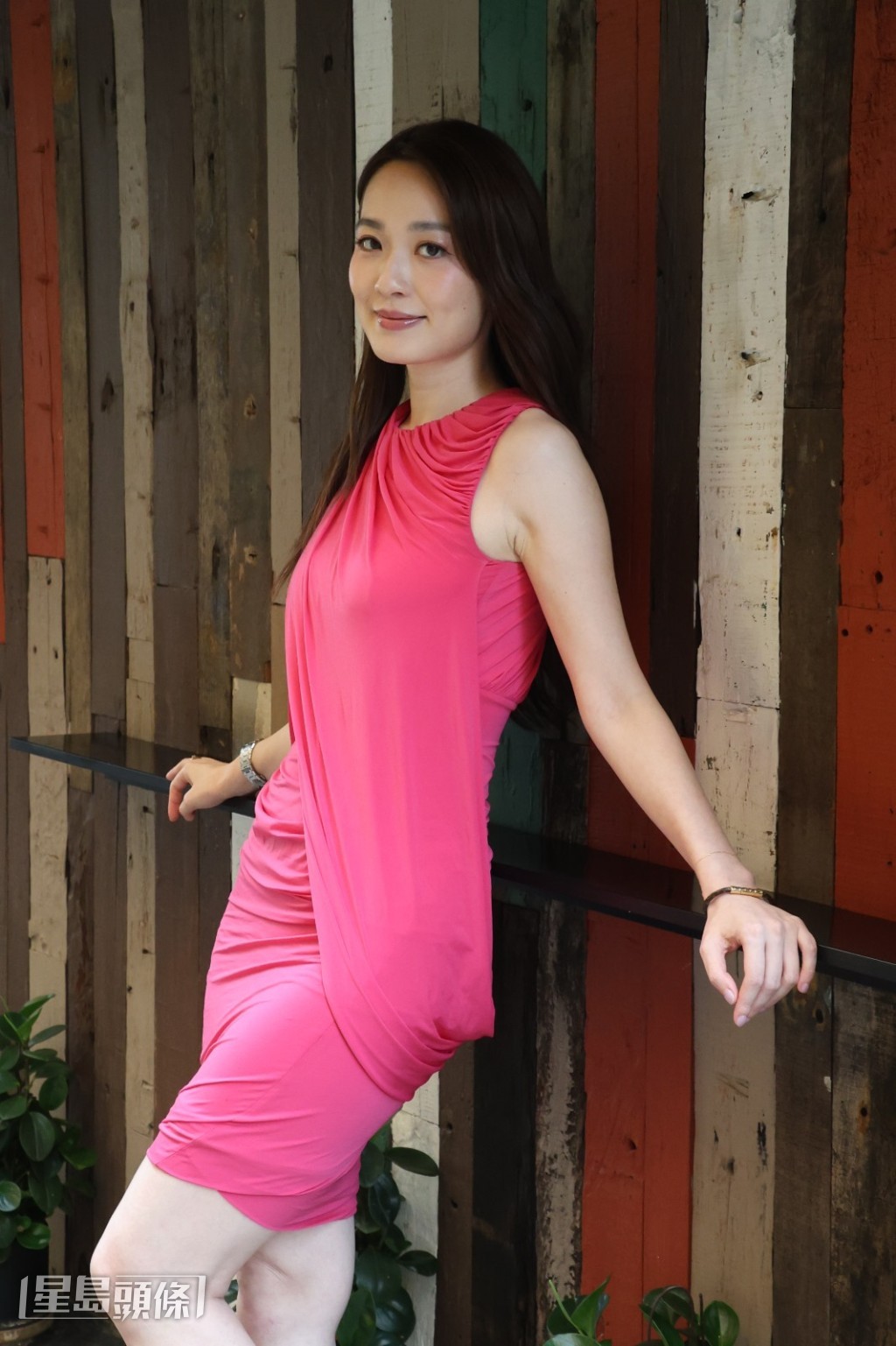 蔡潔笑指她緋聞男友是黃宗澤可能會嚇怕很多追求者,她也坦言現在沒人追, 蔡潔笑指她緋聞男友是黃宗澤可能會嚇怕很多追求者,她也坦言現在沒人追,