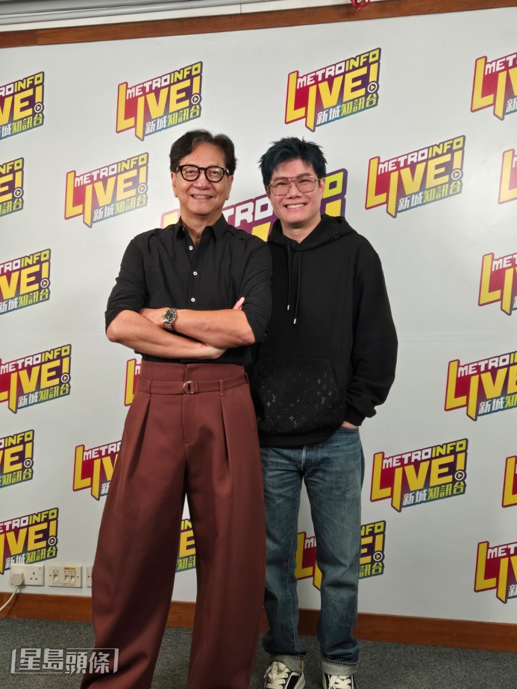早前張與辰因腎石劇痛入院，陳友也趕到醫院探望。