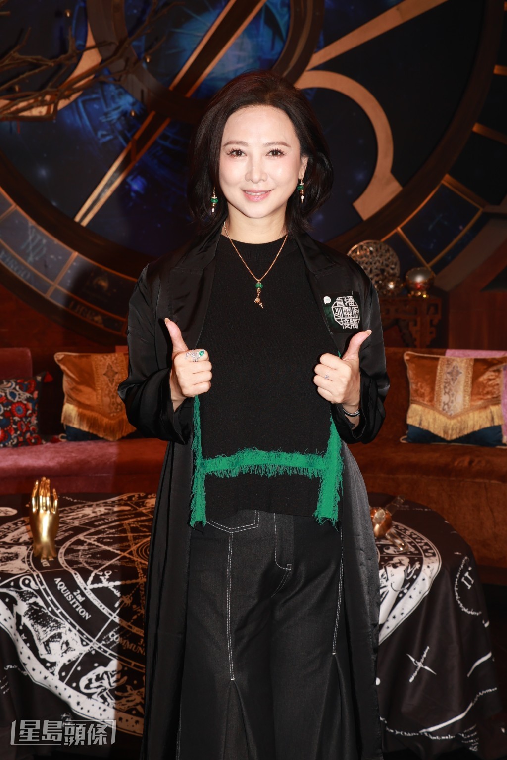 翁虹早前驚爆與老公劉冠廷已分居3年,原來2人有共識決定為了赴美國留學的女兒。 翁虹早前驚爆與老公劉冠廷已分居3年,原來2人有共識決定為了赴美國留學的女兒。