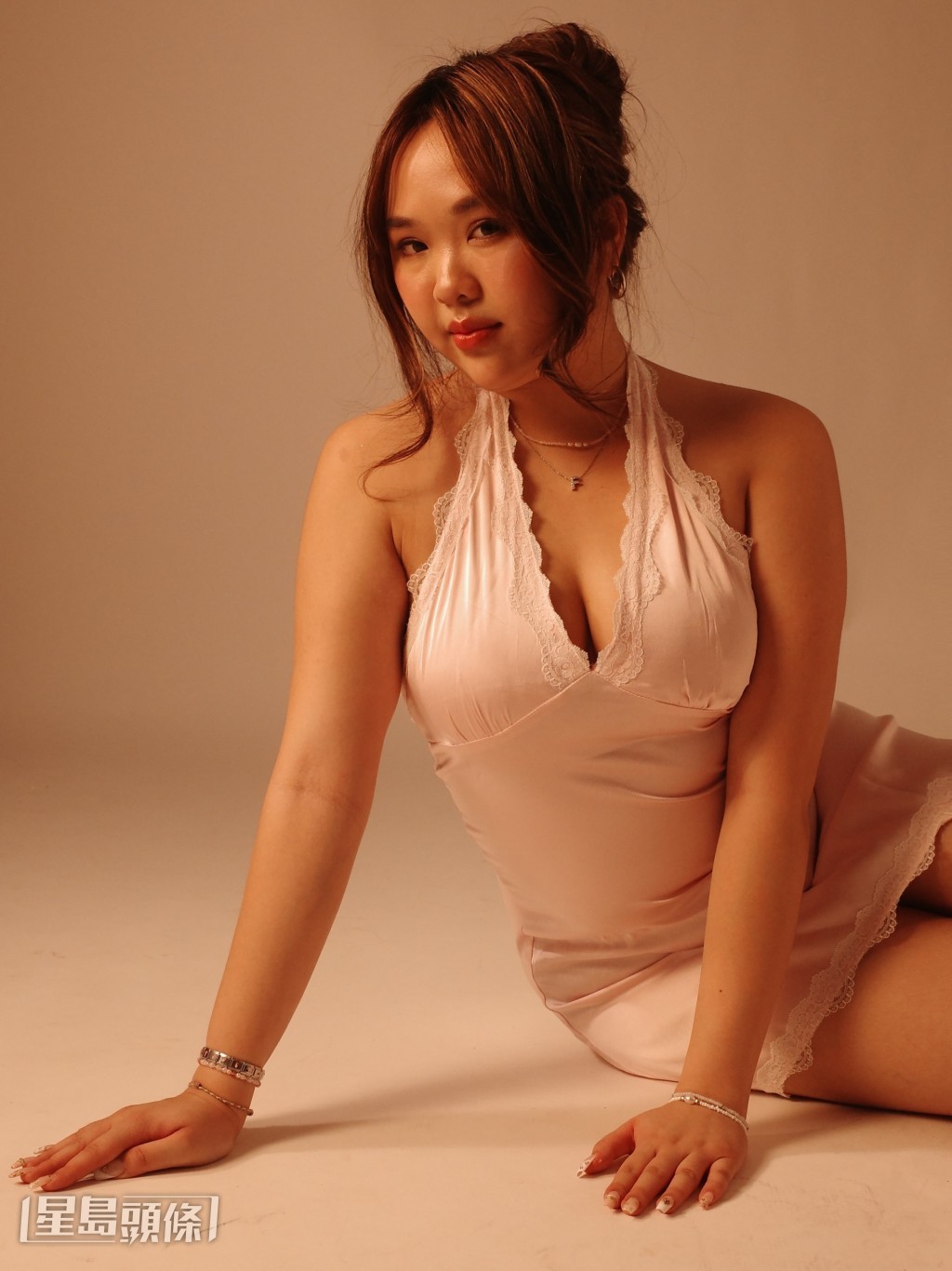 林霏儿早前分享一辑内衣照片,展现自信。 林霏儿早前分享一辑内衣照片,展现自信。