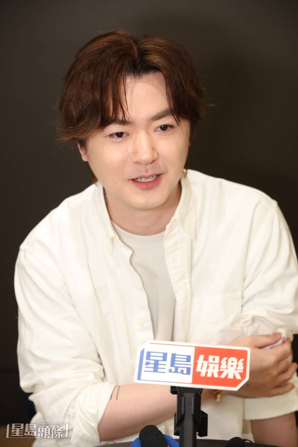 他指當時正於疫情期間在內地面對封城，因準備隨時開騷。