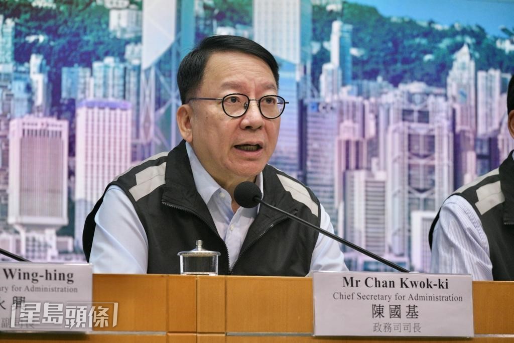 陳國基指如有僭建必定追究。陳浩元攝