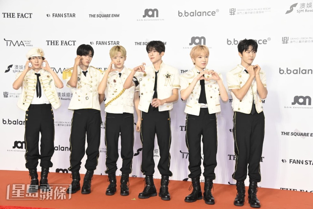 NCT WISH以普通話和粉絲打招呼。