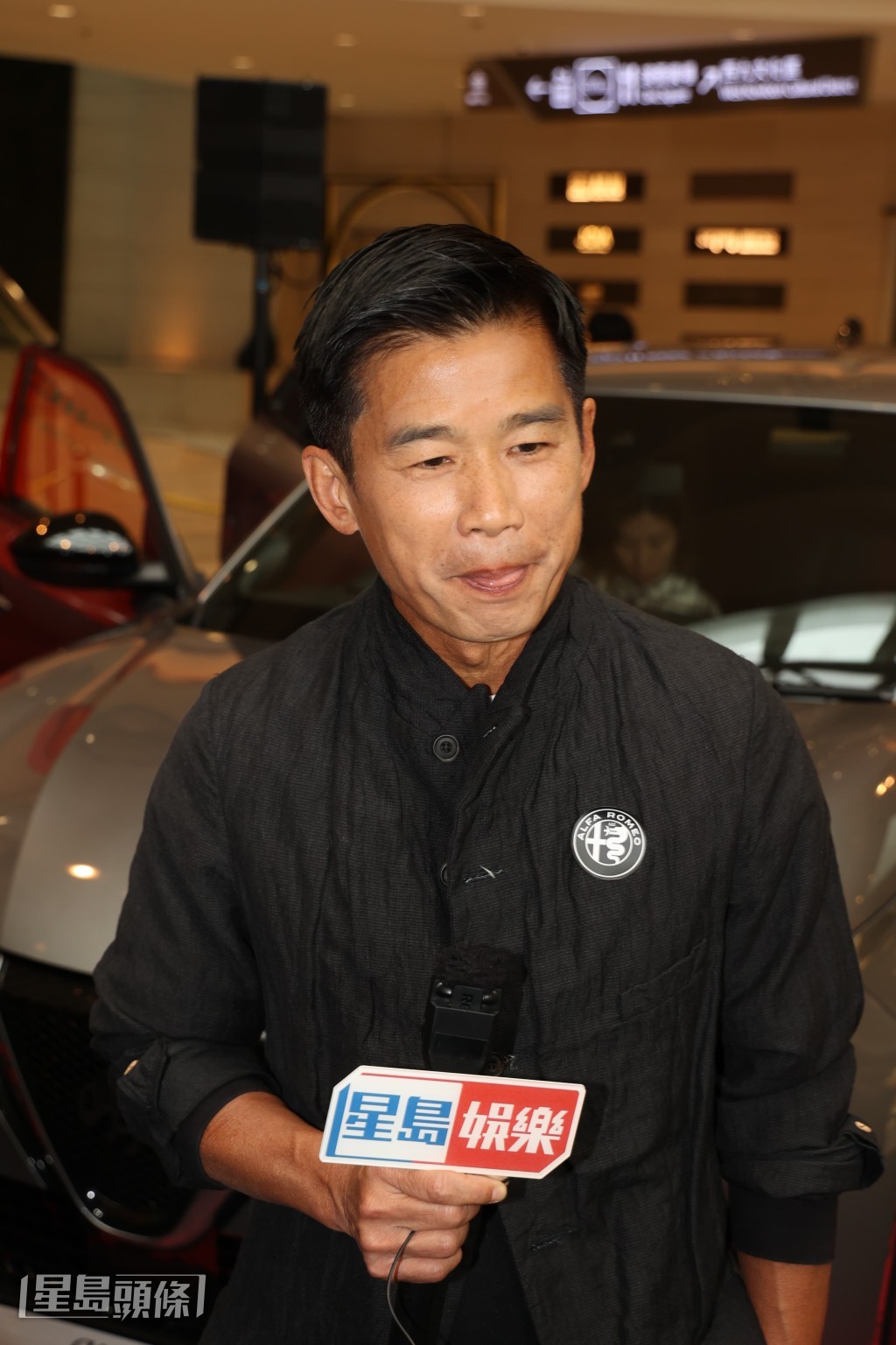 不過Jan之後表示希望一、兩個月後會有好消息向大家公布。 不過Jan之後表示希望一、兩個月後會有好消息向大家公布。