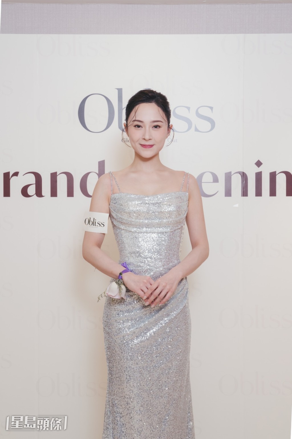 得悉對方同步需要女代言人時,馬上想到邵初。 得悉對方同步需要女代言人時,馬上想到邵初。
