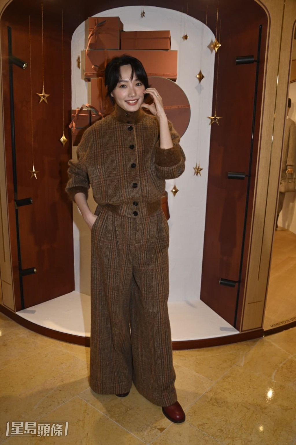  蔡思韵表示工作太忙，還未有時間去度蜜月。