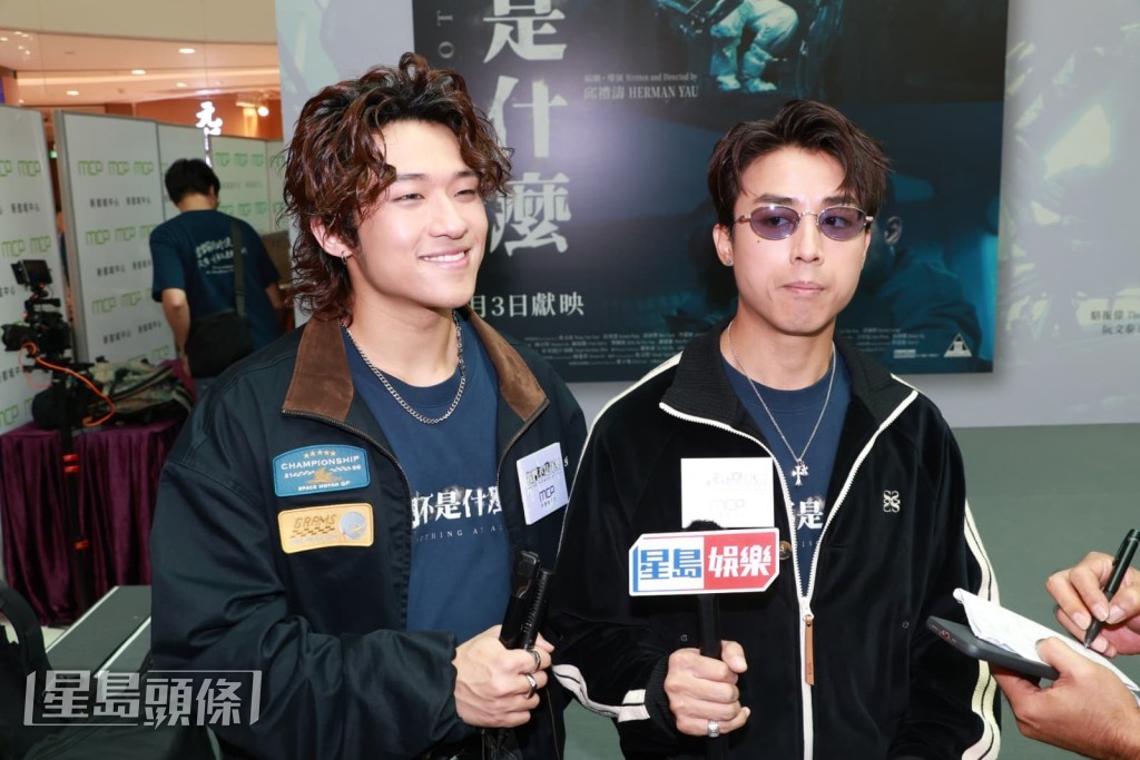 AK指500萬時將會與ANSONBEAN一起合唱《天佑我們》。 AK指500萬時將會與ANSONBEAN一起合唱《天佑我們》。