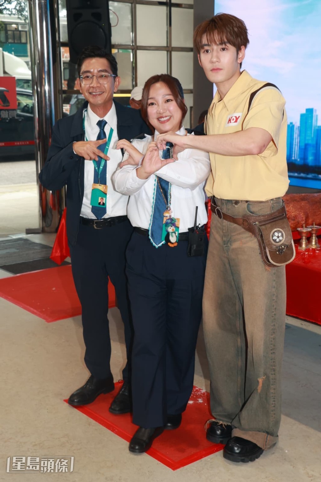 劇中有很多青年男女。追問妹頭是否有機會吃到小鮮肉魏浚笙？她說：「未安排到小鮮肉，應該是製作費問題。」