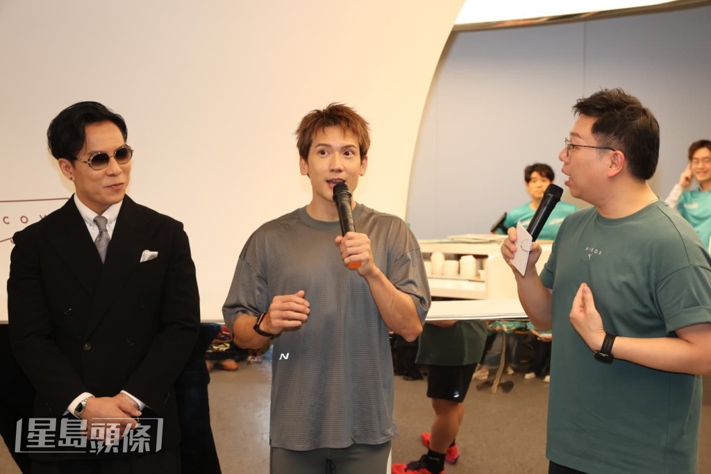 近年熱衷參與極限體能賽(HYROX)的關智斌,表示這個運動講求爆發力、耐力及心肺功能,馬拉松則要耐力同技巧。 近年熱衷參與極限體能賽(HYROX)的關智斌,表示這個運動講求爆發力、耐力及心肺功能,馬拉松則要耐力同技巧。