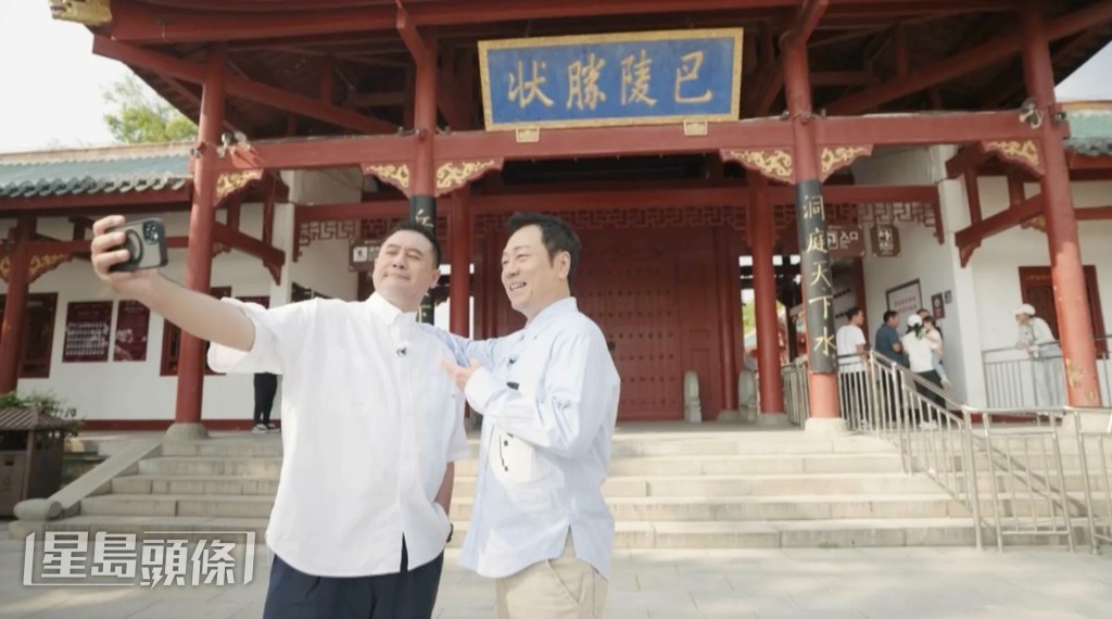 祥哥表示與好兄弟麥包主持《江湖見》,一起探索歷史和文化亦是樂事。 祥哥表示與好兄弟麥包主持《江湖見》,一起探索歷史和文化亦是樂事。