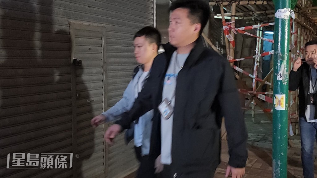 警員到場調查事件。黎志偉攝 警員到場調查事件。黎志偉攝