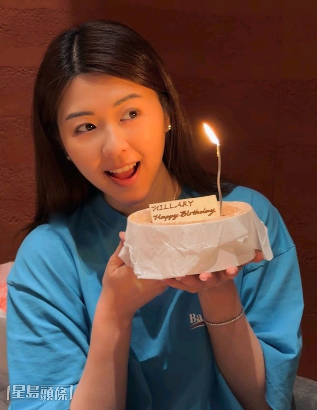 Hillary剛過35歲生日，生日願望是身體健康和人人有工開。