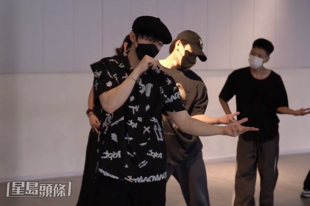 Ian在今次音樂會當然亦會一展舞技。