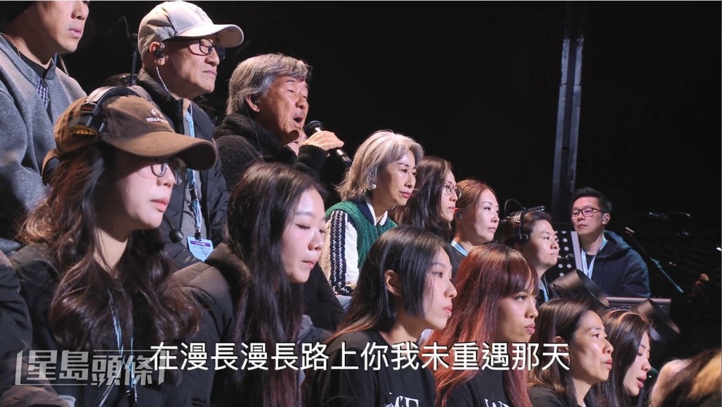 大家心情非常沉重。 大家心情非常沉重。