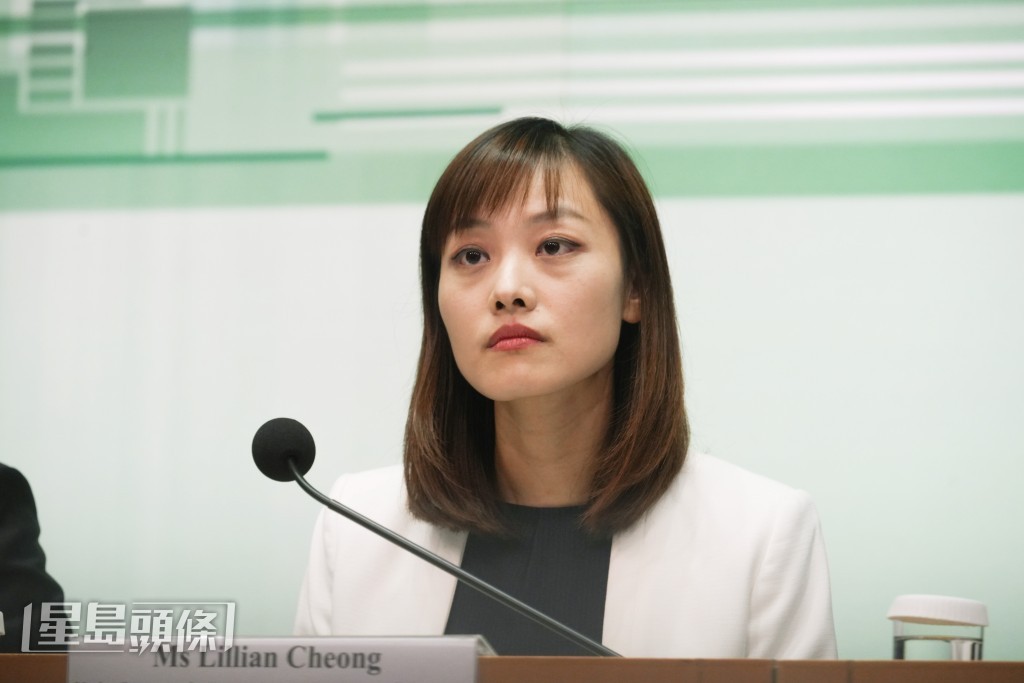 張曼莉表示,政府正與內地不同的部委聯絡,探討便科投資本港創科資金過境。資料圖片 張曼莉表示,政府正與內地不同的部委聯絡,探討便科投資本港創科資金過境。資料圖片