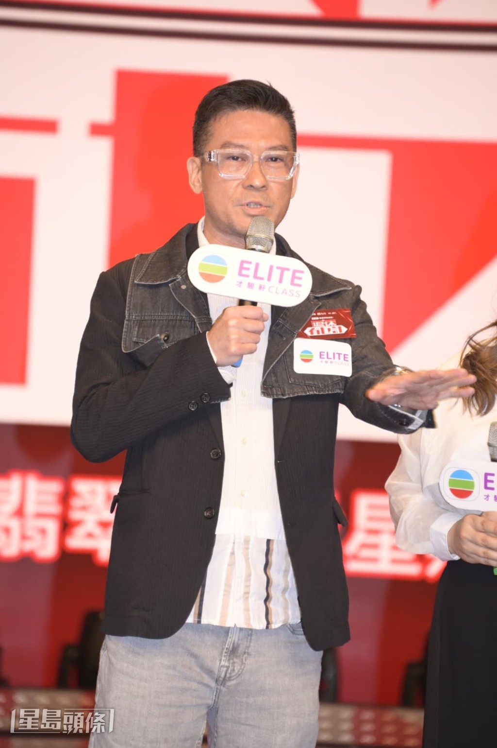 提到有指谷娅溦离开节目,因为跟海儿内内讧,他表示没可能。 提到有指谷娅溦离开节目,因为跟海儿内内讧,他表示没可能。