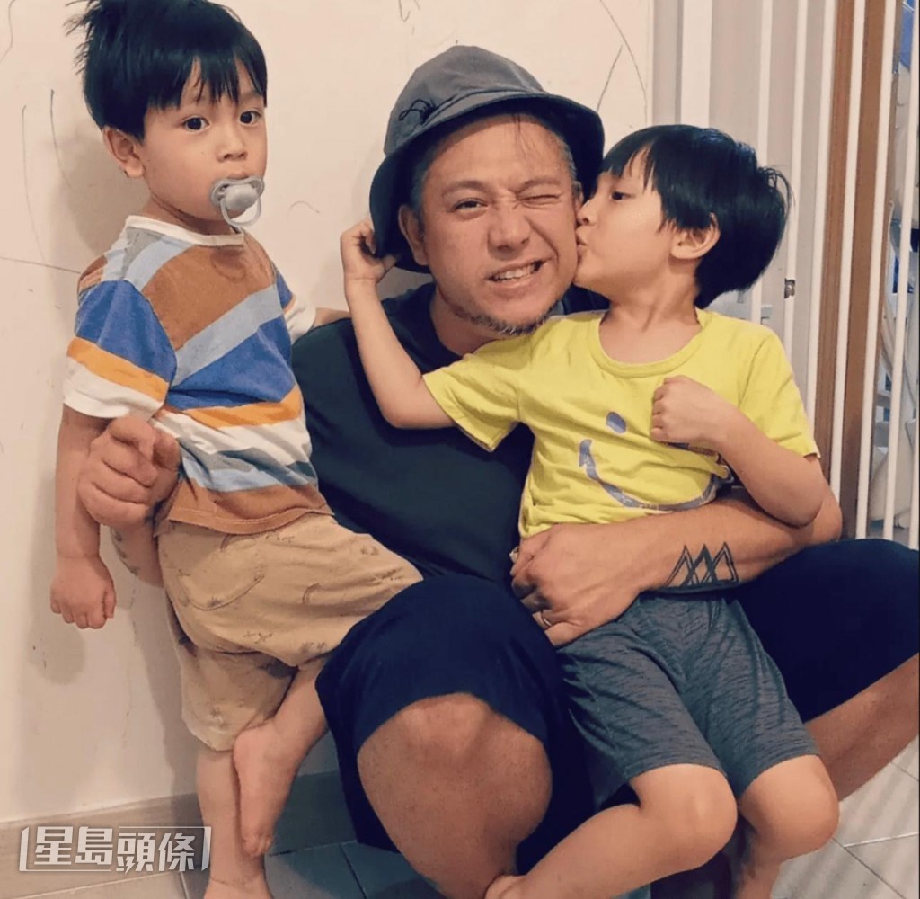 Steven在訪問中透露,目前最擔心是二仔的情況。 Steven在訪問中透露,目前最擔心是二仔的情況。