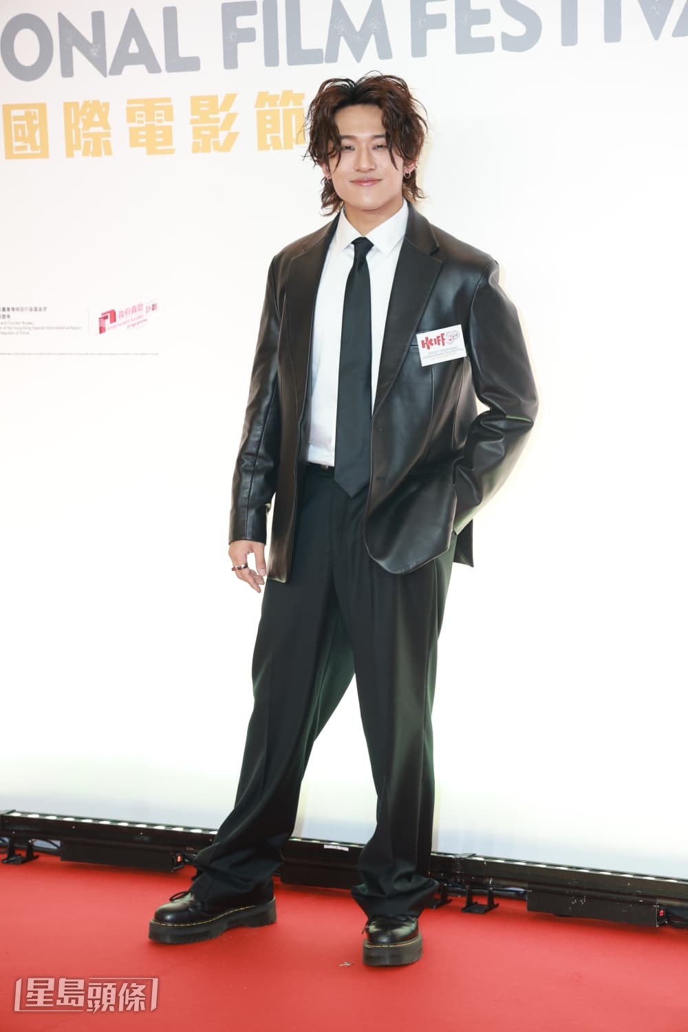 ANSONBEAN首次拍熱吻戲。