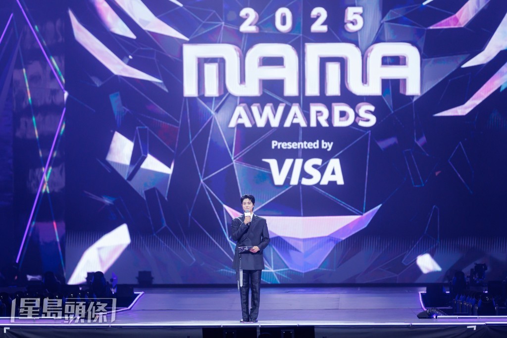 韓國年度音樂盛事《2025 MAMA AWARDS》昨、今一連兩日在啟德體育園主場館舉行。 韓國年度音樂盛事《2025 MAMA AWARDS》昨、今一連兩日在啟德體育園主場館舉行。