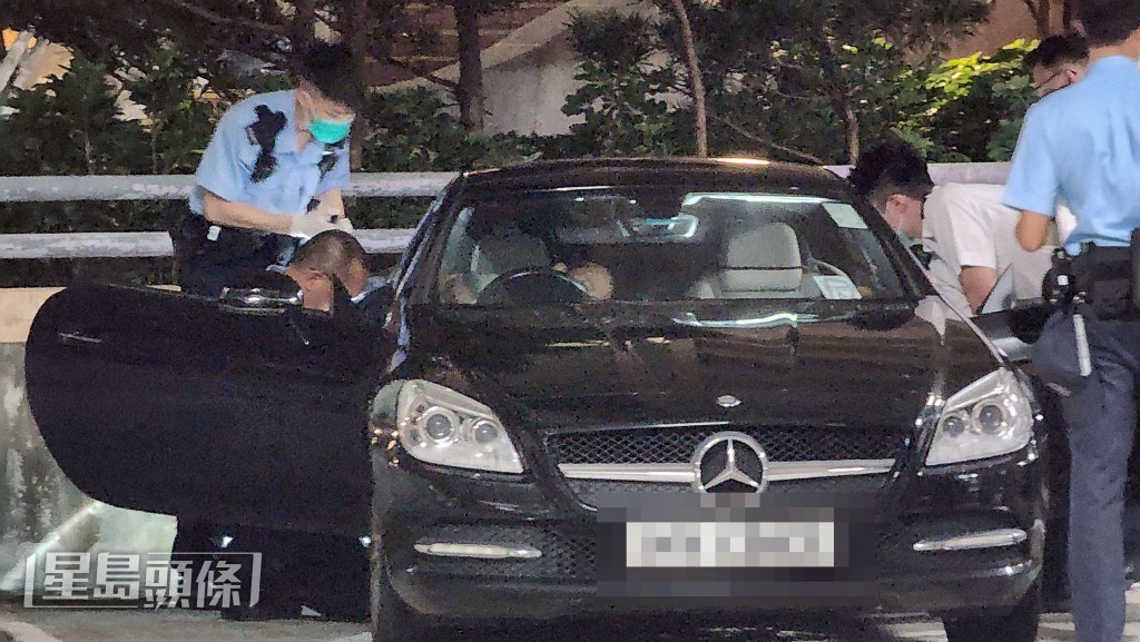 司機昏迷車內，最後證實不治。黃文威攝