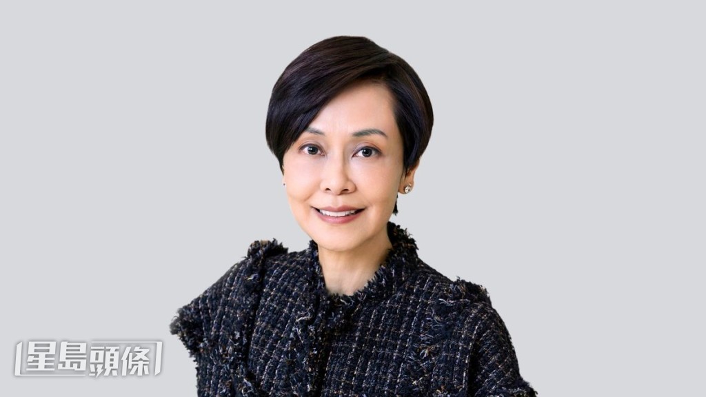 恒生銀行宣佈,執行董事兼行政總裁施穎茵將於任期圓滿結束後,回歸香港上海滙豐銀行擔任香港區副主席。 恒生銀行宣佈,執行董事兼行政總裁施穎茵將於任期圓滿結束後,回歸香港上海滙豐銀行擔任香港區副主席。