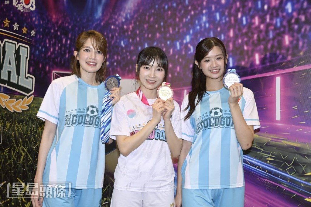 蘇皓兒(Chloe So)、郭思和連家穎(Vian)接受訪問。 蘇皓兒(Chloe So)、郭思和連家穎(Vian)接受訪問。