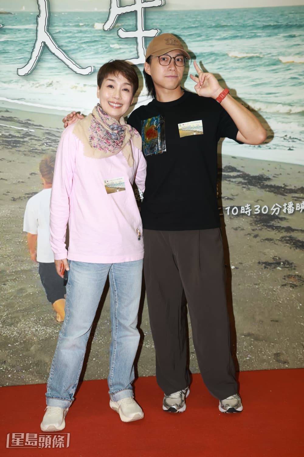 坤哥笑指太太的日本朋友也成熟過江美儀。 坤哥笑指太太的日本朋友也成熟過江美儀。