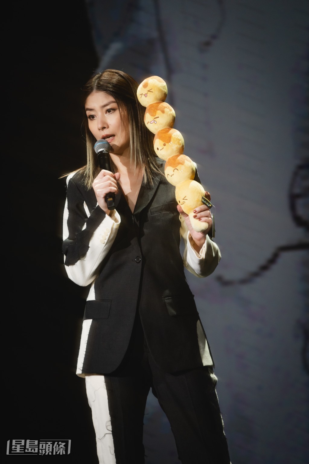 Kelly真係着咩衫都咁型同靚! Kelly真係着咩衫都咁型同靚!