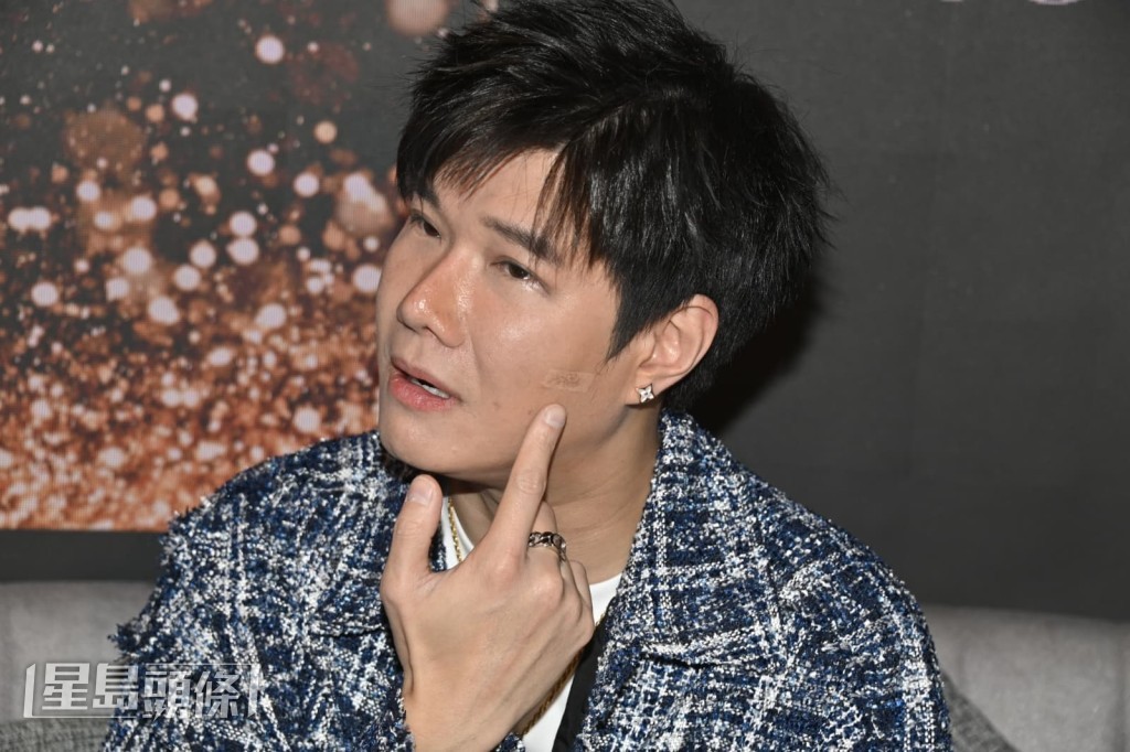 他說不怕被指整容，笑謂如整到這樣都幾失敗。