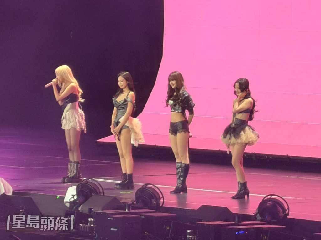 Rosé大晒廣東話，「大家好，我係Rosé」。