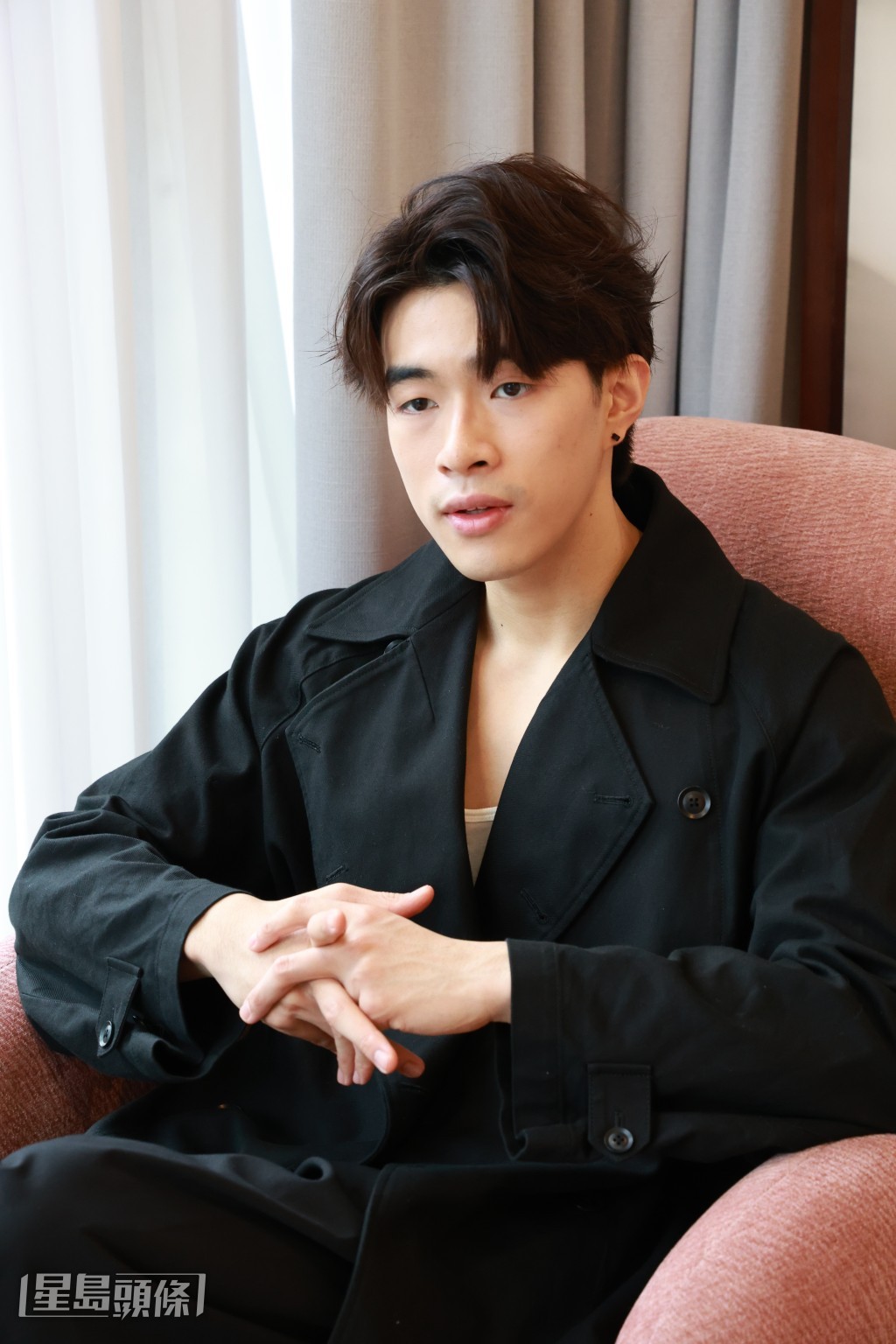 Kakit指当抛开晒、唔理任何嘢，做独特的自己，别人就会看见你。