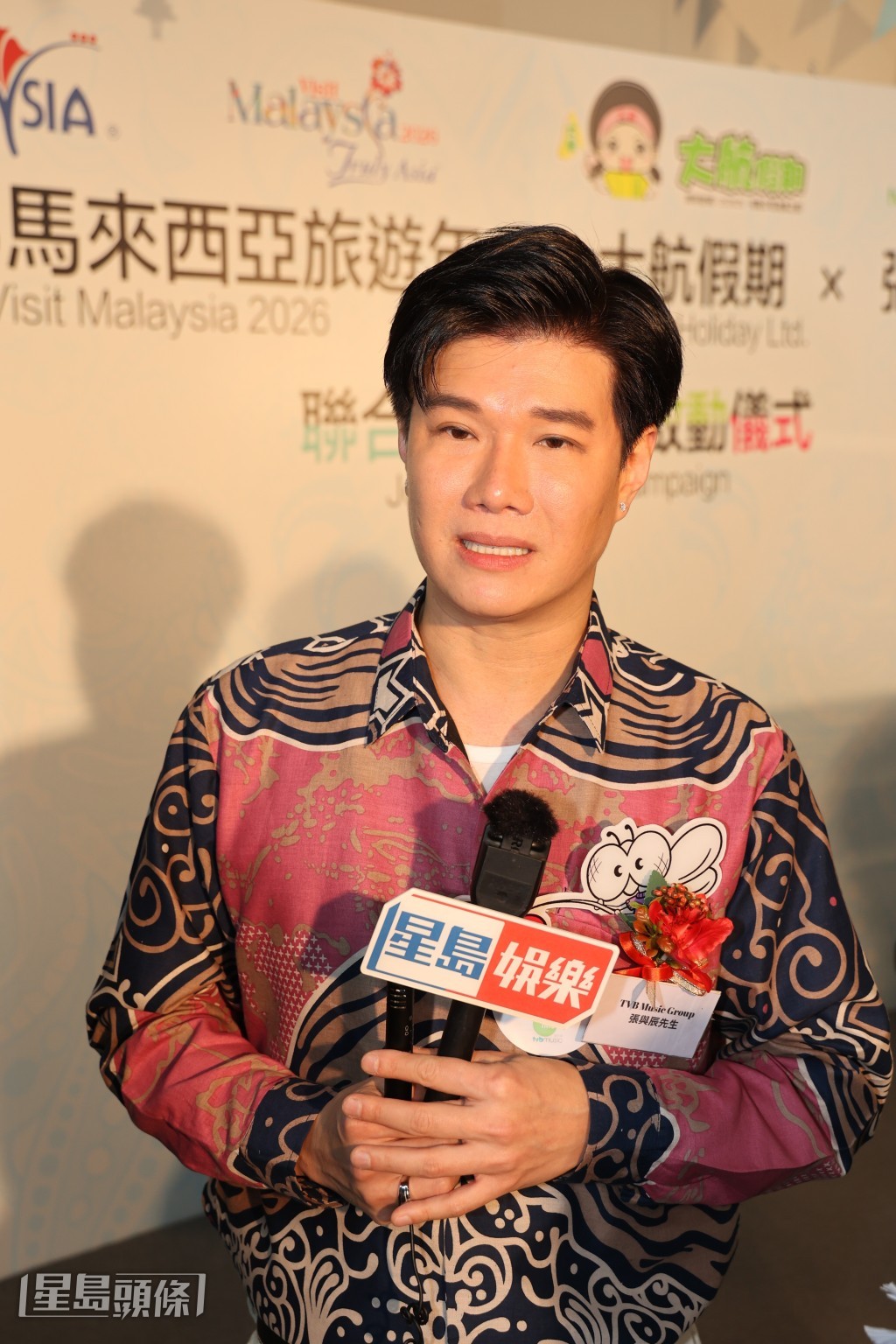 問為家中添桃花？他笑言想，但沒想感情事想專心工作。
