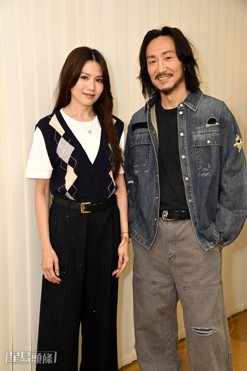 鄭中基(Ronald)自導自演的電影《阿龍》,等足7年終上映。 鄭中基(Ronald)自導自演的電影《阿龍》,等足7年終上映。