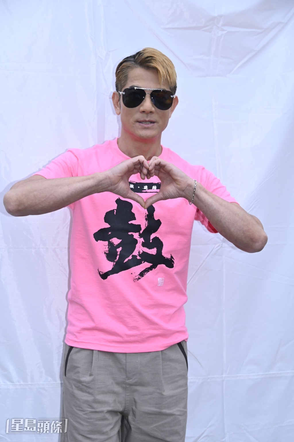 城城自爆有一個導演夢。 城城自爆有一個導演夢。