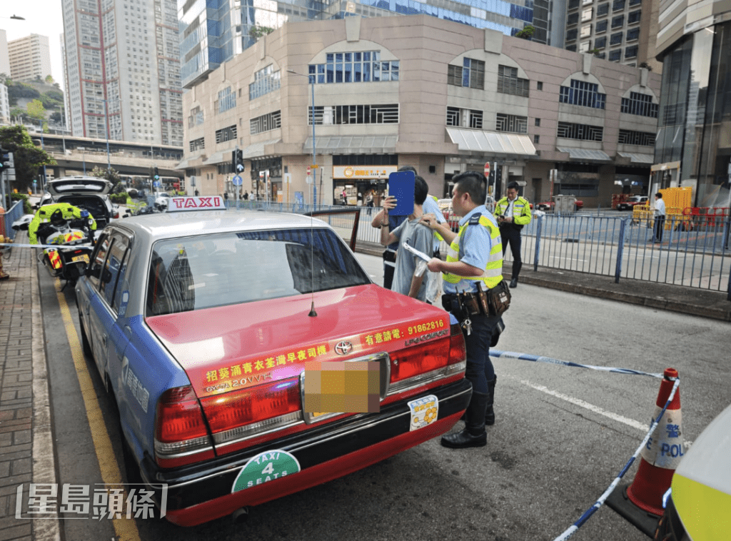 警方以涉嫌「在藥物影響下駕駛」(毒後駕駛)罪名將李男拘捕。黎志偉攝 警方以涉嫌「在藥物影響下駕駛」(毒後駕駛)罪名將李男拘捕。黎志偉攝