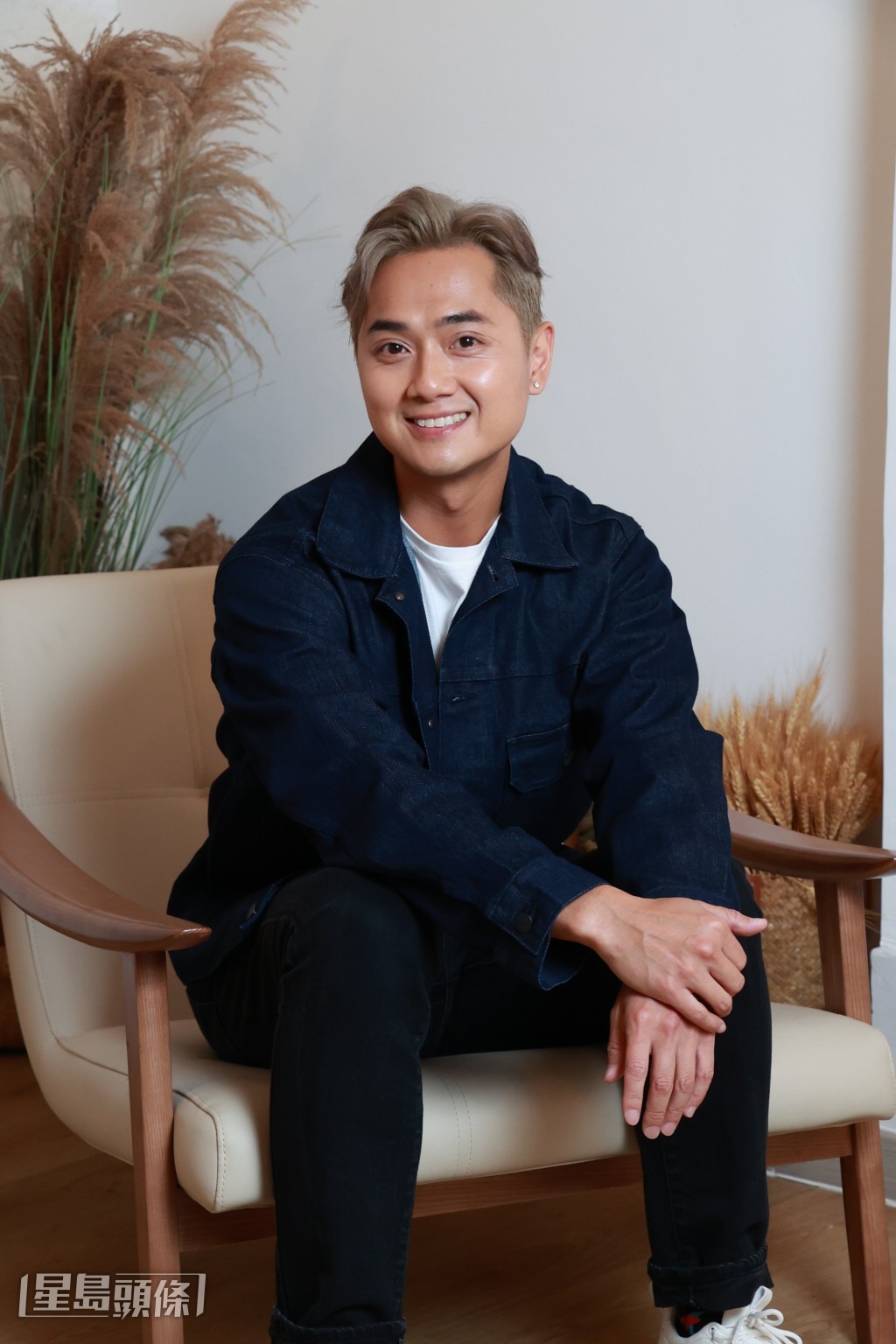 鄭俊弘坦言不捨離開TVB，但為能有更大自由度，可抽更多時間陪囝囝，決心向外闖。
