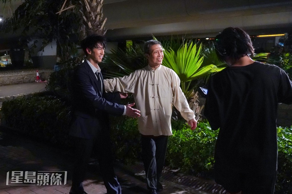Jay不停問啲同事演成點?佢哋話OK就放心。 Jay不停問啲同事演成點?佢哋話OK就放心。