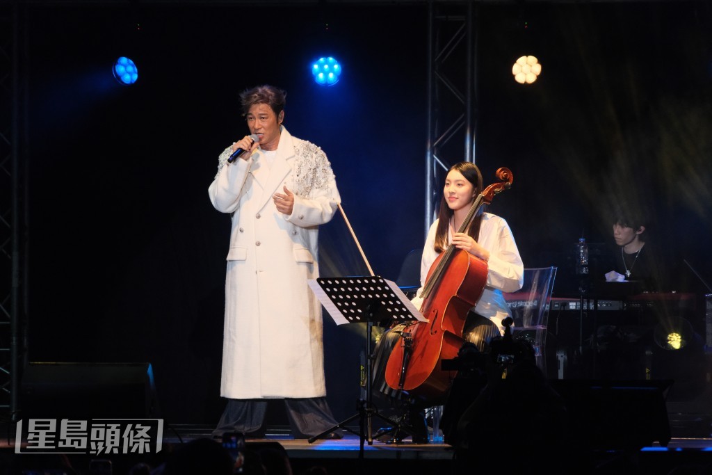 去年12月，譚耀文舉行入行首個演唱會。