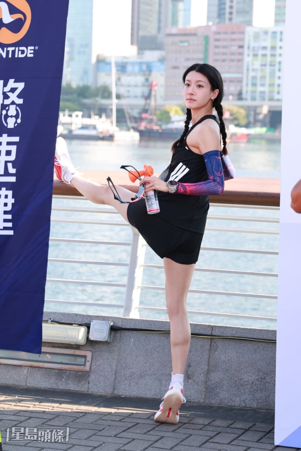 蔡思貝參與10公里女子組組別賽事。